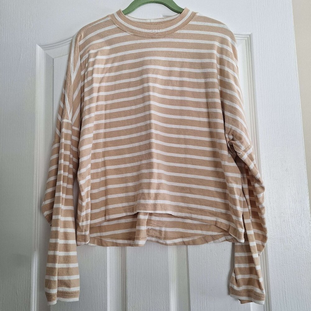 Aerie Tan and White Striped Crop Long Sleeve Shirt Size Medium